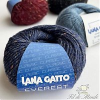 Lana Gattto Everest